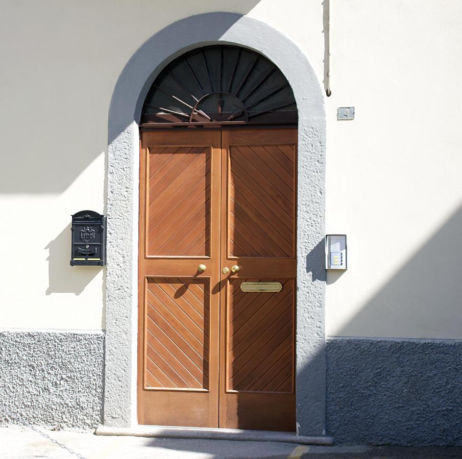 La Casa Sul Sasso In Town Serviced Accommodations Dervio Kültér fotó