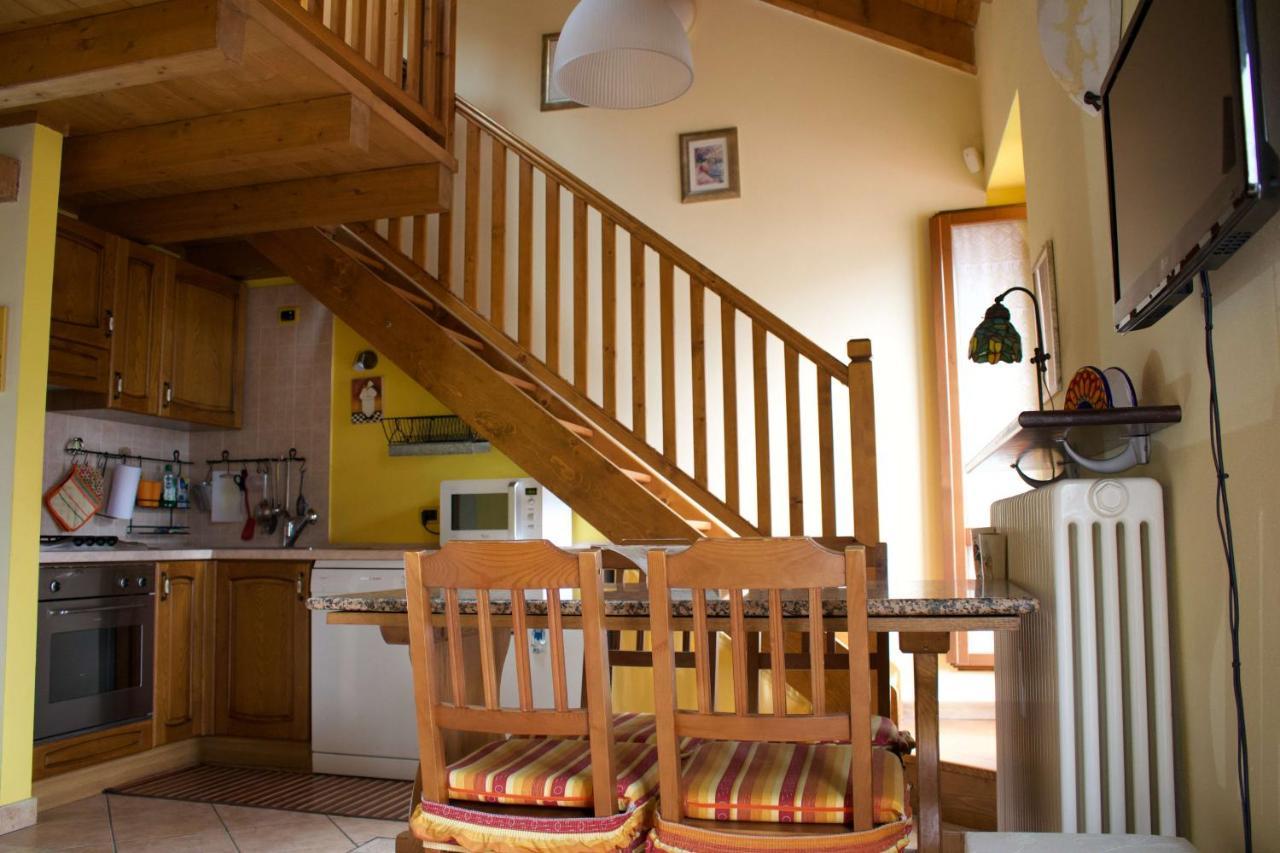 La Casa Sul Sasso In Town Serviced Accommodations Dervio Kültér fotó