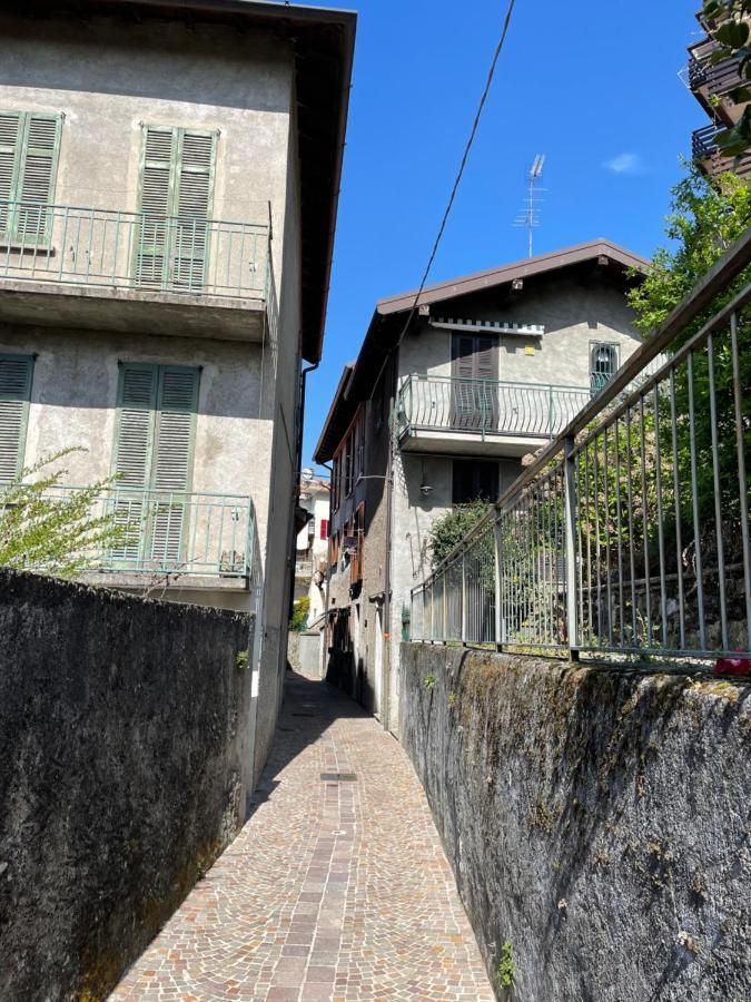La Casa Sul Sasso In Town Serviced Accommodations Dervio Kültér fotó